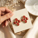 گوشواره میخی طرح گل